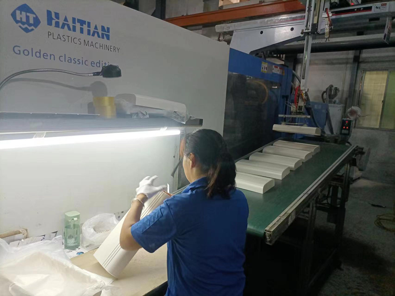 Injection molding 1